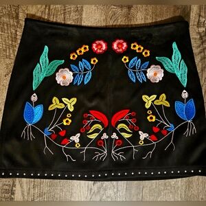 NWT Gianni Bini Floral/Beaded Suede Skirt Multi Size Large